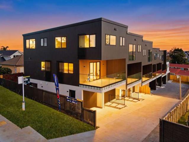 Townhouse for sale in Howick, Oroua County