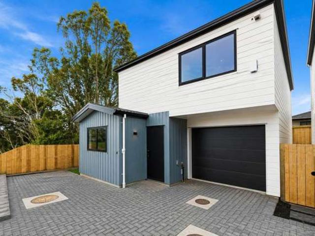 House for sale in Howick, Oroua County