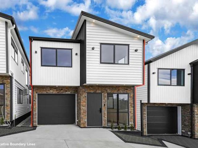 Townhouse for sale in Howick, Oroua County