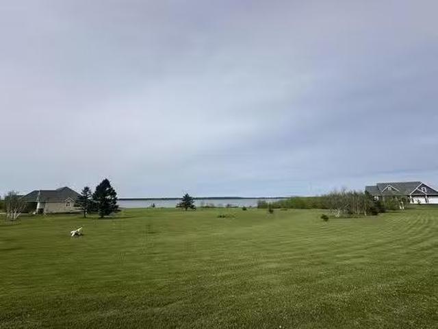 House for sale in Montague