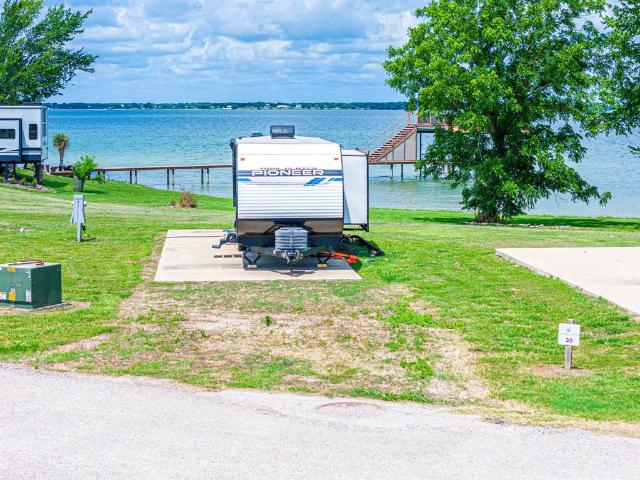Land for sale in Navarro, Texas