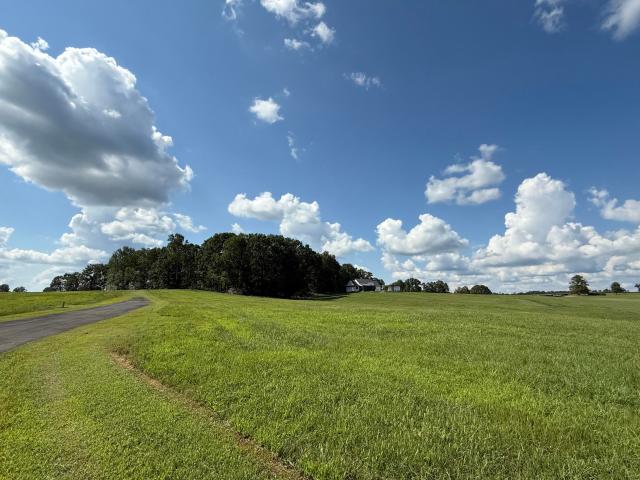 Land for sale in Russell Springs, Kentucky