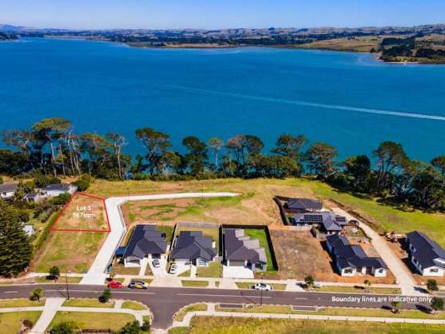 Land for sale in Awhitu