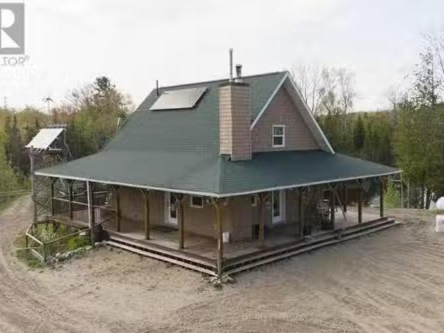 House for sale in Jocelyn Township, Northeastern Ontario