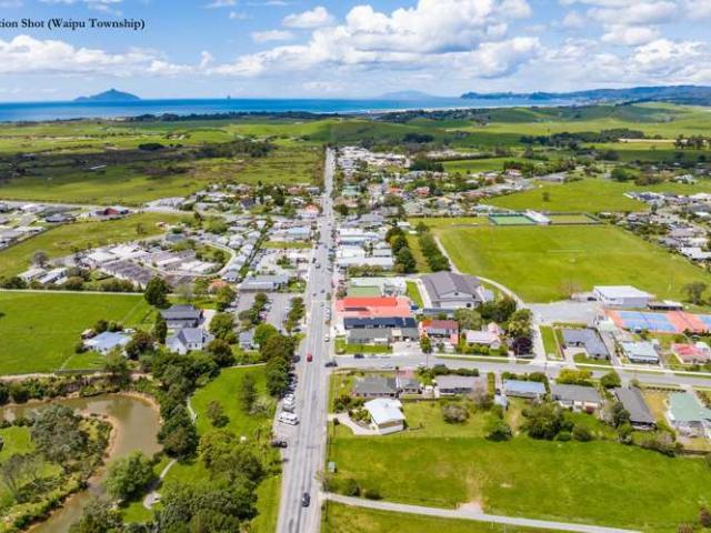 Property for sale in Waipu Cove, Northland