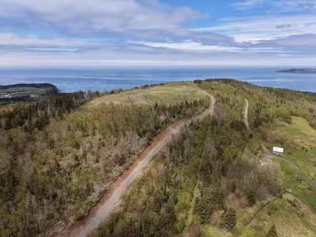 House for sale in Dunvegan, Nova Scotia