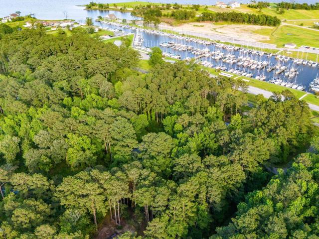 Land for sale in Oriental, North Carolina