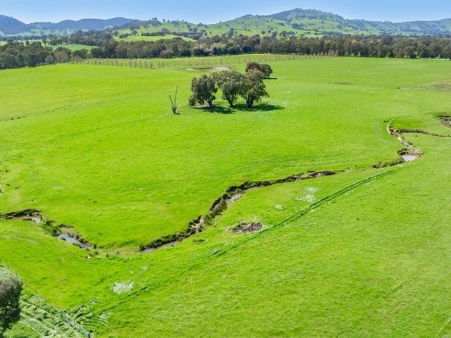 Cottage for sale in Indigo Valley, Victoria