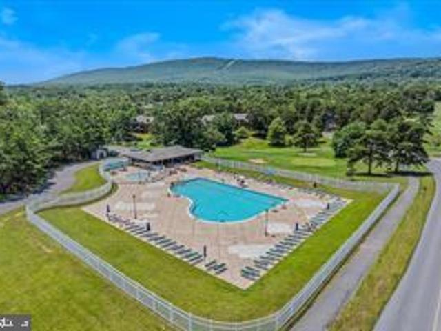 Land for sale in Hedgesville, West Virginia