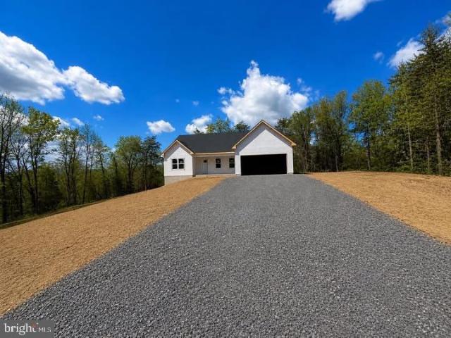 House for sale in Berkeley Springs, West Virginia