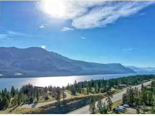 House for sale in Fairmont Hot Springs, British Columbia