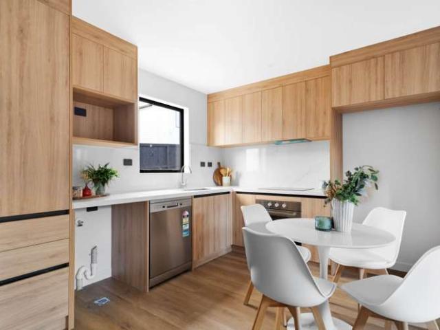 Townhouse for sale in Blockhouse Bay