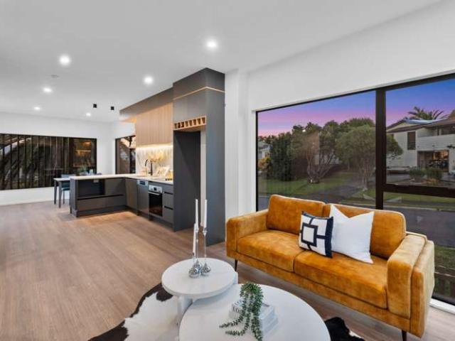 House for sale in Paremoremo