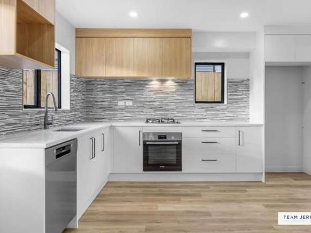 House for sale in Papakura