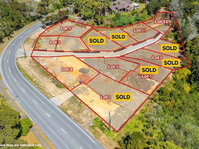 Land for sale in Paremoremo, Oroua County
