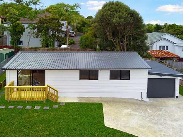House for sale in Blockhouse Bay