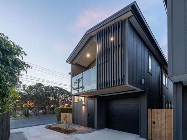 House for sale in Milford, Devonport-Takapuna