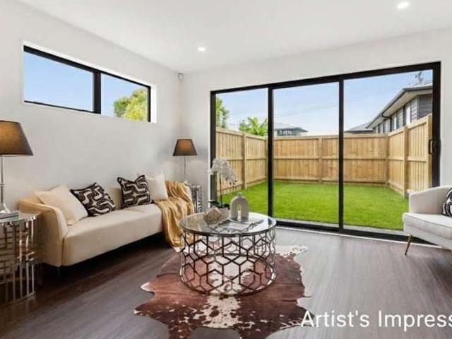 Townhouse for sale in Wairau Valley