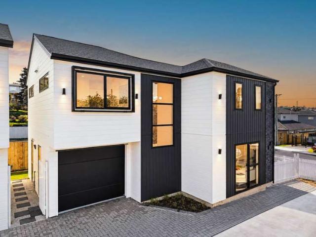 Townhouse for sale in Hillsborough, Oroua County