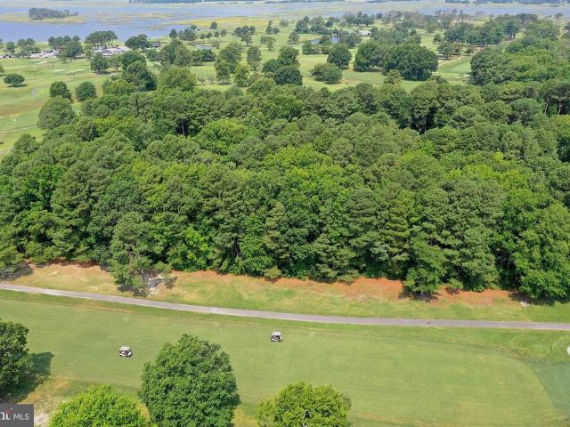 Land for sale in Golf Club Shores, Berlin