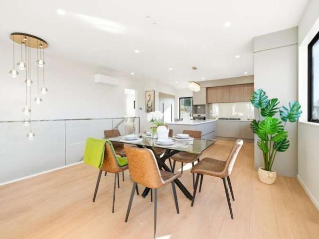 House for sale in Wairau Valley