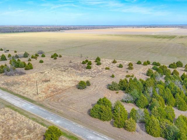 Land for sale in Navarro, Texas