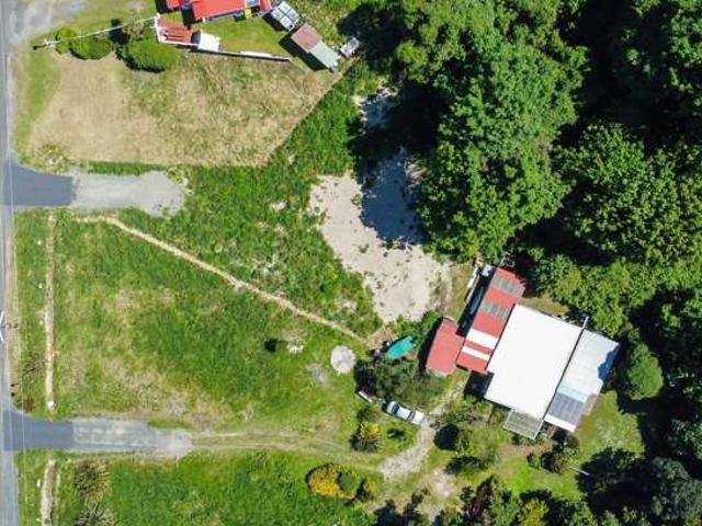 Land for sale in Otakou