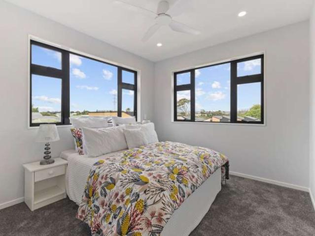 Townhouse for sale in Papakura