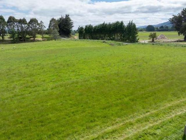 Property for sale in Otakou