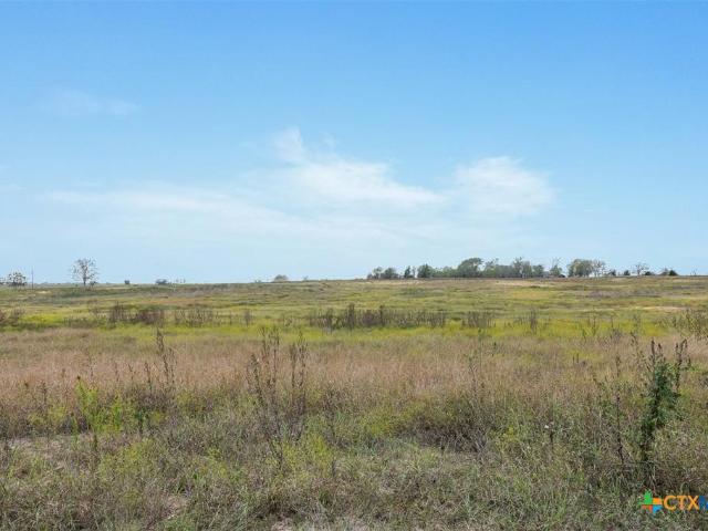 Land for sale in Shiner, Texas