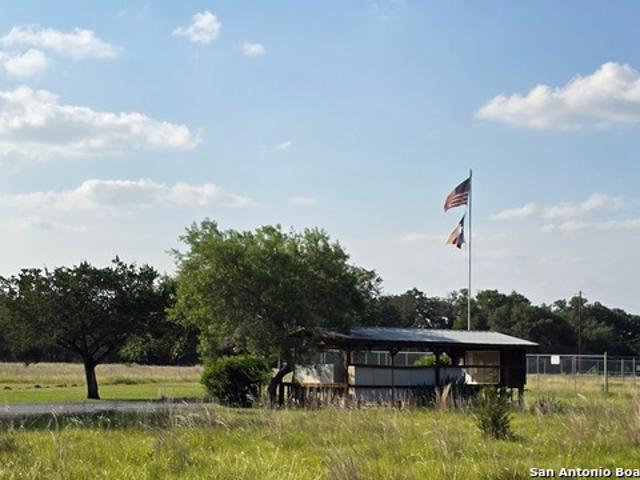 Land for sale in Bandera