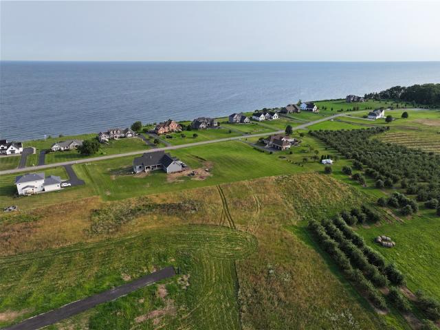 Land for sale in Holland Cove, Town of Williamson