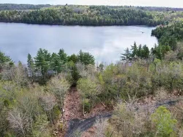 House for sale in Newburne, Lunenburg County