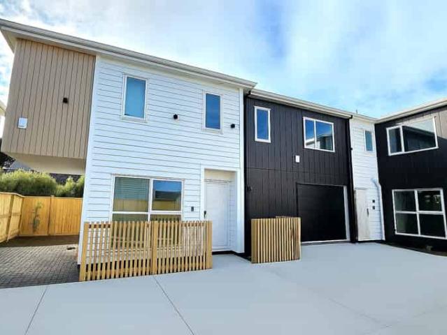 House for rent in Owhata, Oroua County