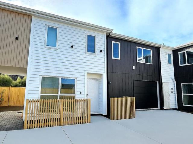 House for rent in Owhata, Oroua County