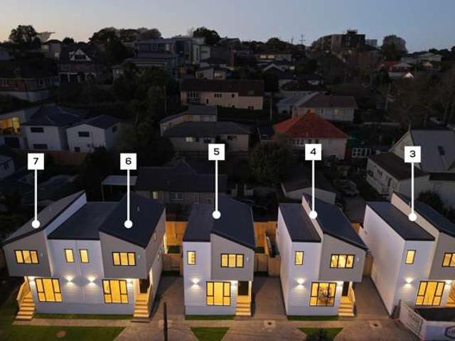 Townhouse for sale in Hillersden, Oroua County