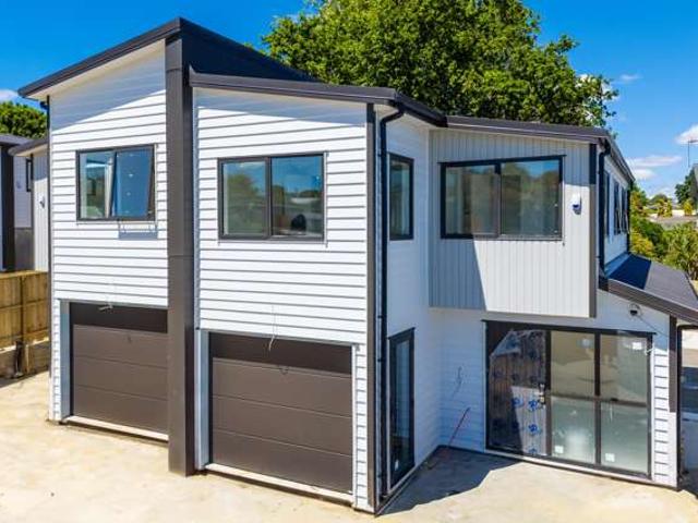 Townhouse for sale in Howick