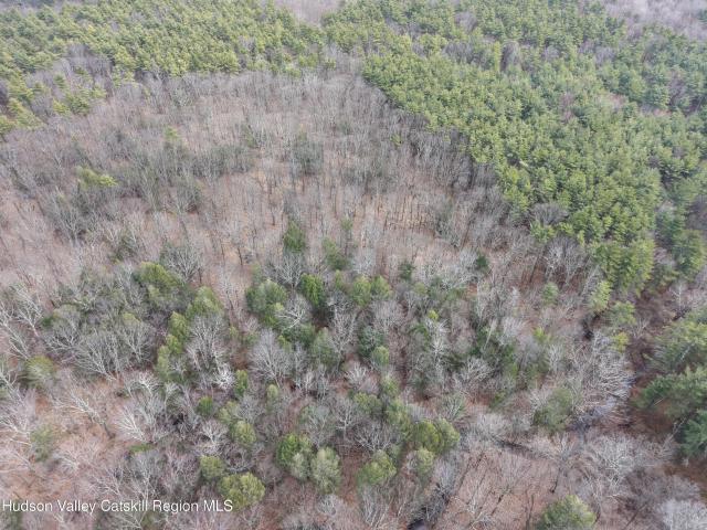 Land for sale in Hannacroix, New York