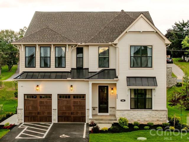 House for sale in Mecklenburg, North Carolina
