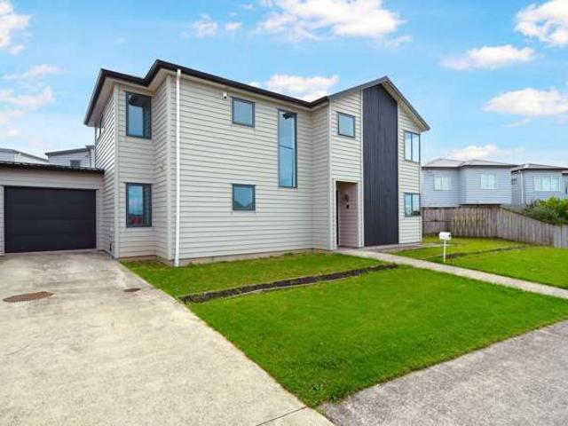 House for sale in Paremoremo