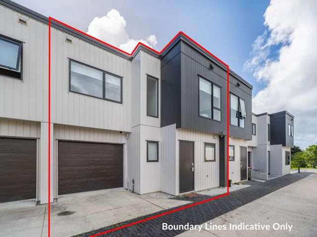 Townhouse for sale in Howick, Oroua County
