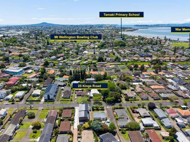 Townhouse for sale in Panmure