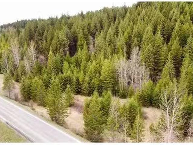 House for sale in Eagle Creek, British Columbia