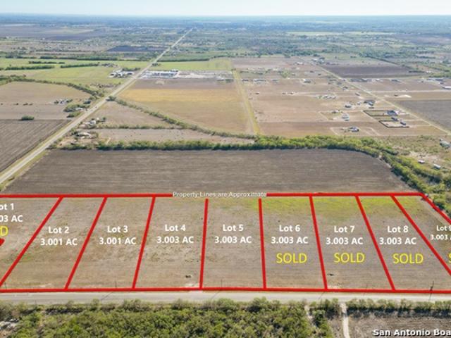 Land for sale in Medina, Texas