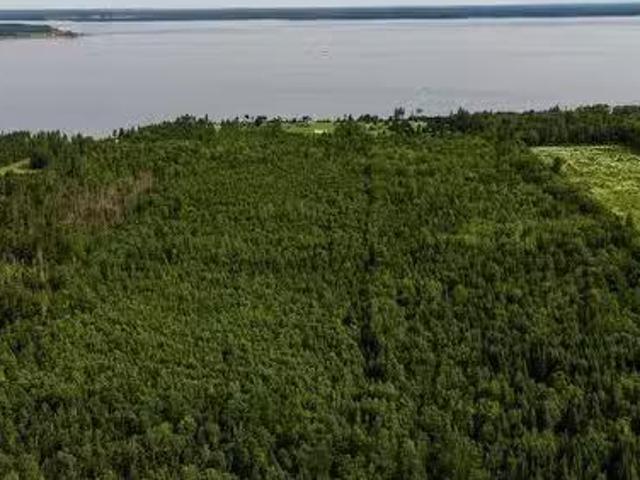 House for sale in Montague