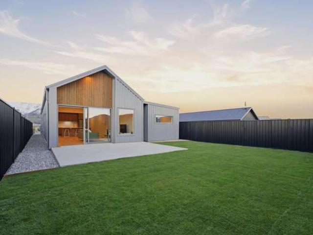 House for sale in Otakou