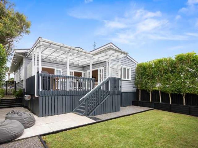 House for sale in New Lynn, Oroua County