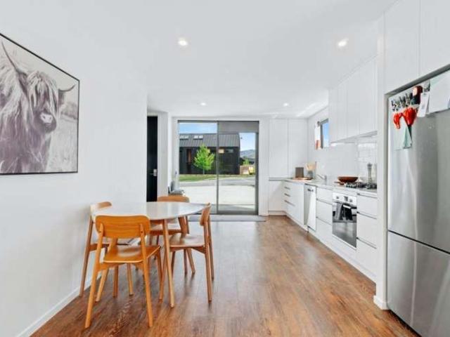 House for sale in Otakou
