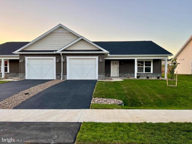 Townhouse for sale in Hedgesville, West Virginia