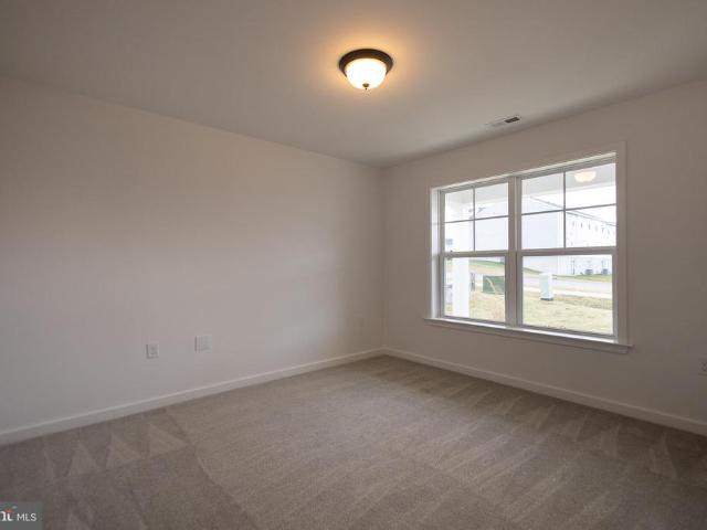 Townhouse for sale in Hedgesville, West Virginia